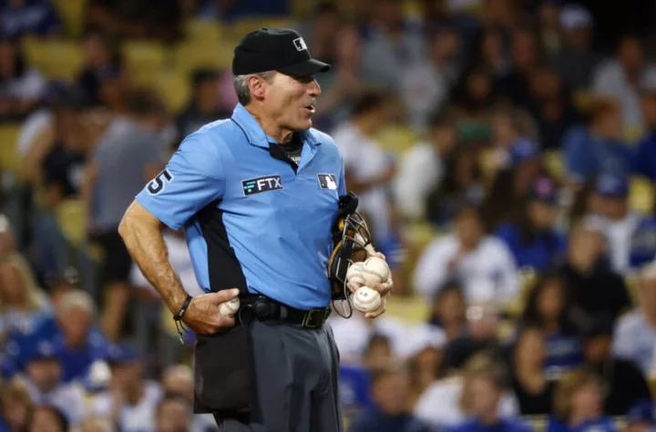 Ump Show: Angel Hernandez is back and predictably as awful as ever