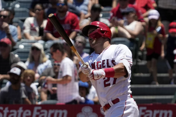Angels' Trout hits off pitching machine, moving closer to return from injury