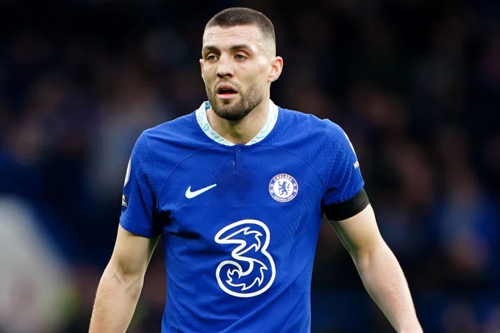 Mateo Kovacic completes move from Chelsea to Manchester City