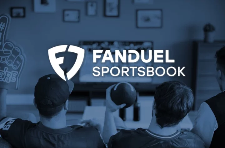 Caesars + FanDuel NFL Promos Give $450 GUARANTEED Bonus PLUS $100 Off NFL Sunday Ticket!