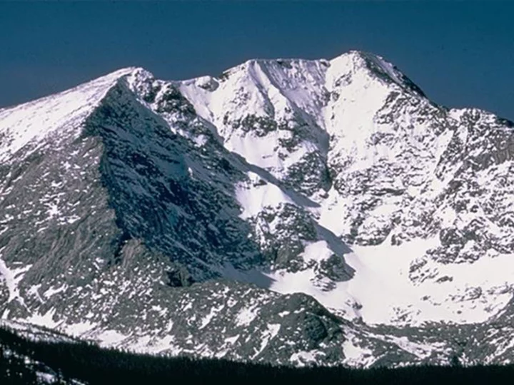 Free-solo climber dies after falling hundreds of feet from ridge in Colorado's Rocky Mountain National Park
