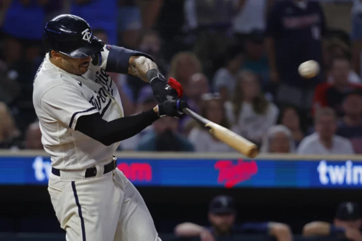 Carlos Correa's RBI single in the 10th inning gives Twins a 4-3 win over Mariners