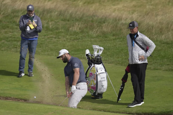 British Open goes from brown grass to green. Silver is the color that matters.