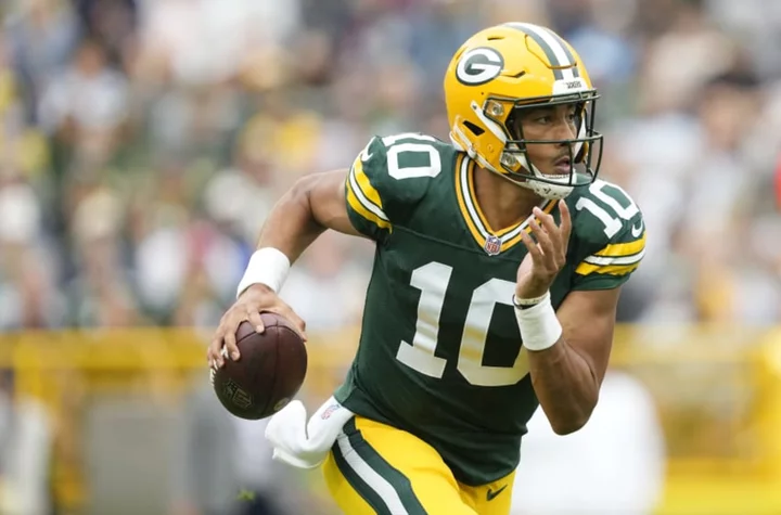 NFL Week 1 picks and predictions for every game: Packers still own Bears, Chiefs upset alert