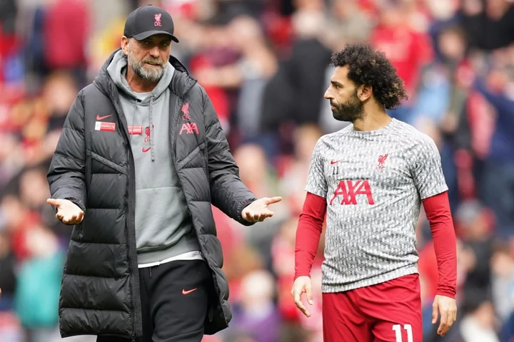 Transfer news LIVE: Mo Salah ‘likely to leave Liverpool’ as Chelsea, Spurs and Man Utd chase deadline deals