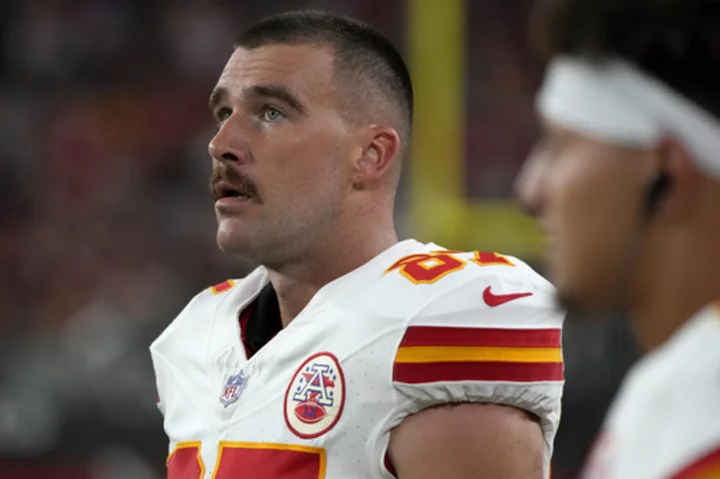Chiefs tight end Travis Kelce questionable for opener vs Lions with knee injury