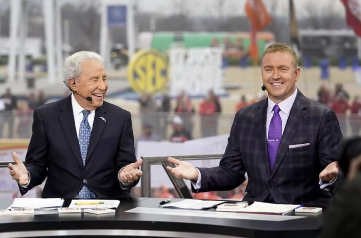 Where is College GameDay this week? Week 10 schedule, location, TV and guest picker
