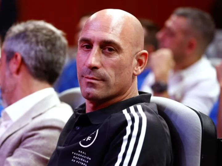 Spanish government faces setback in efforts to suspend soccer chief Rubiales after tribunal ruling