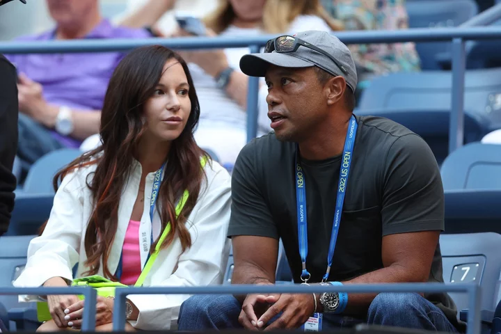 Tiger Woods Wins Ruling on Ex-Girlfriend’s Non-Disclosure Pact
