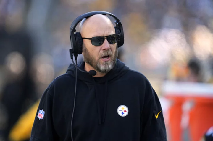 Steelers fire offensive coordinator Matt Canada after 2-plus seasons of largely ineffective play