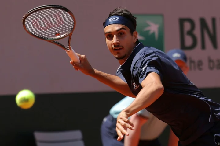 Sonego comeback shocks Rublev at French Open