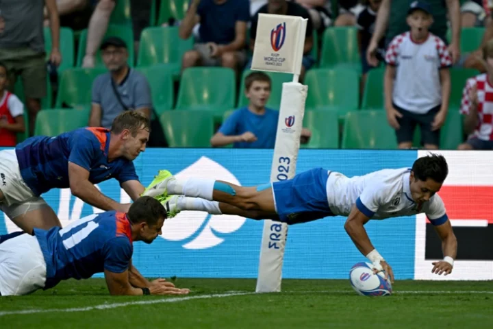 Seven-try Italy thrash Namibia in World Cup opener