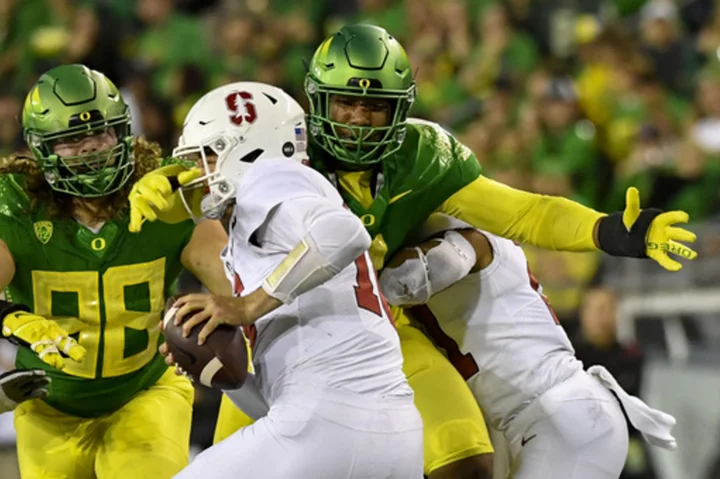 No. 15 Oregon hopes final season in Pac-12 isn't littered with questions of 'what if?'