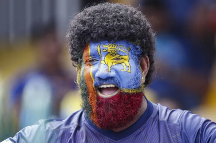 Sri Lanka bat first in Asia Cup final against India