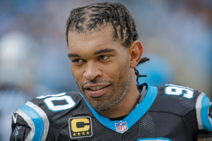 Julius Peppers and Antonio Gates headline list of new nominees for Pro Football Hall of Fame