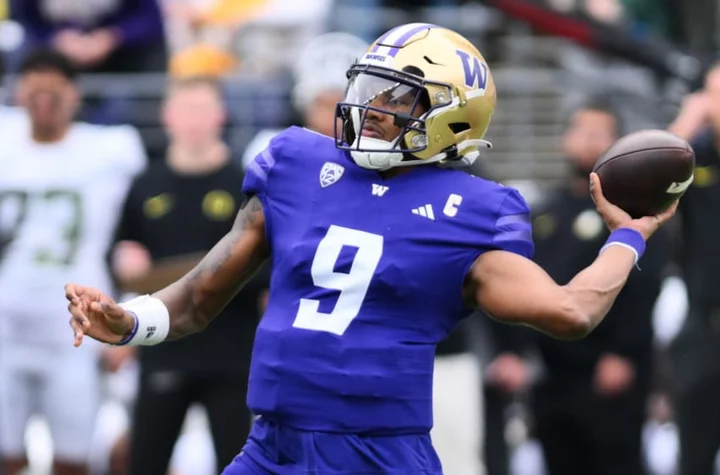 Projected college football rankings after Washington outlasts Oregon