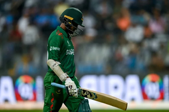 Shakib accepts Bangladesh World Cup dream all but over