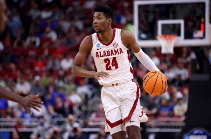 Brandon Miller steams to massive favorite to go No. 2 overall in 2023 NBA Draft, ahead of Scoot Henderson