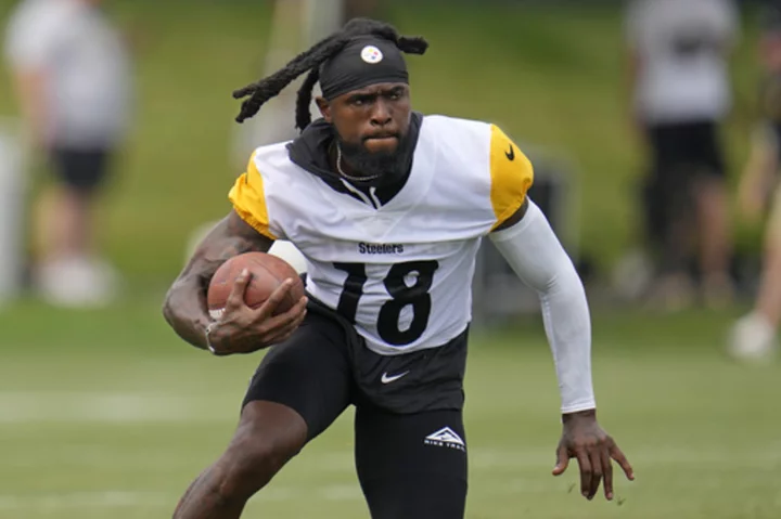 Steelers activate WR Dionate Johnson, place TE Pat Freiermuth on IR with hamstring injury