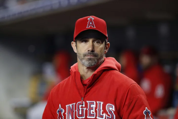 Bored during summer off, Brad Ausmus ready to provide advice as Aaron Boone's Yankees bench coach