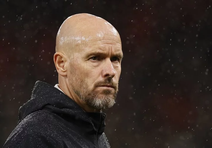 Soccer-Lack of consistency and concentration costing Man Utd, says Ten Hag