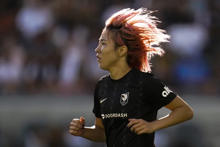 What's it take to be a fan favorite? Jun Endo does it with pink hair and a lethal left foot