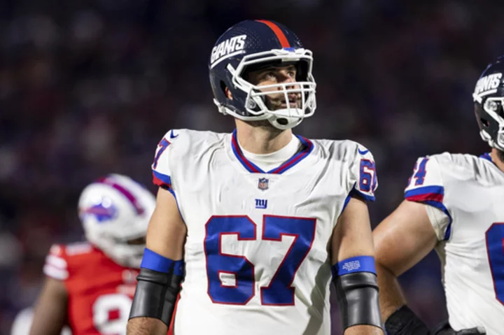 Giants offensive lineman Justin Pugh tells the story behind his 'straight off the couch' intro