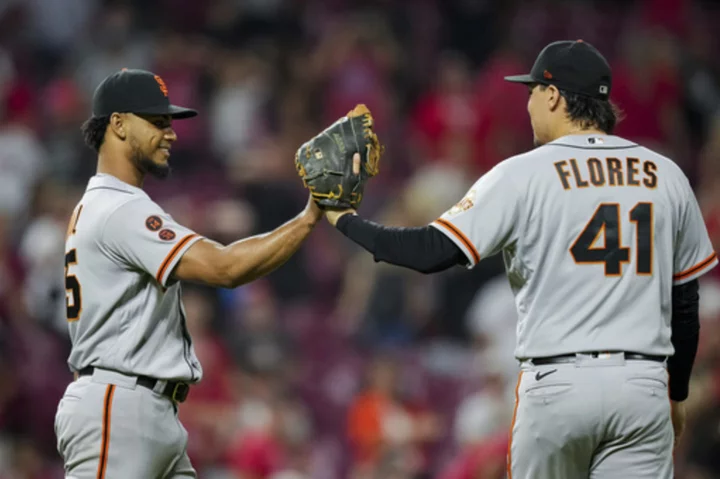 Giants beats Reds 4-2 and 11-10, extend winning streak to 7 and Reds' skid to 6