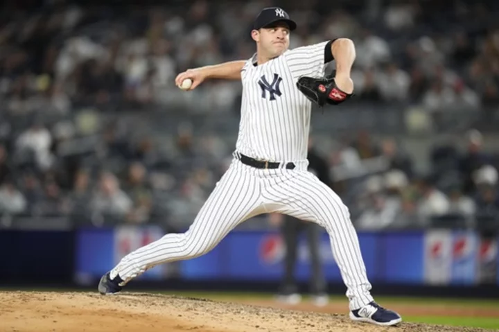 Yankees reliever tosses PitchCom device into stands, but avoids $5K bill