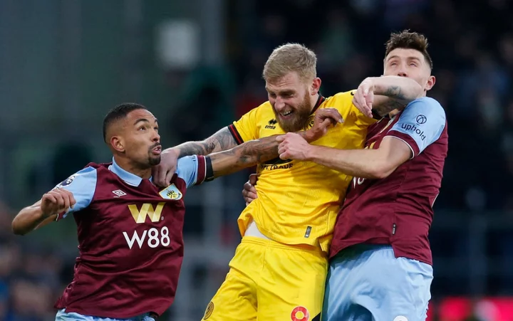 Burnley vs Sheffield United LIVE: Premier League score and updates as Clarets run riot after McBurnie red card