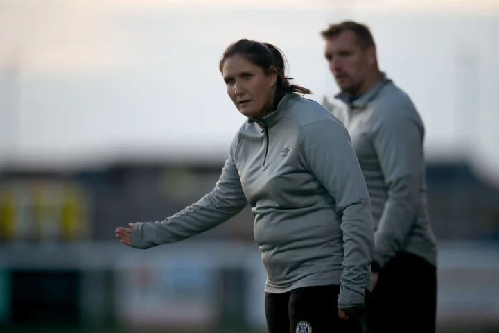 Hannah Dingley: More female coaches needed in youth football for sport to change