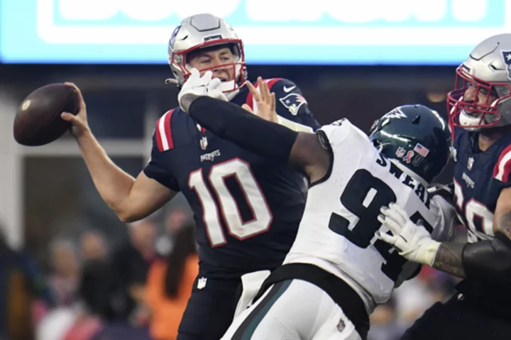 The Patriots see progress with their offense after their season-opening loss to the Eagles