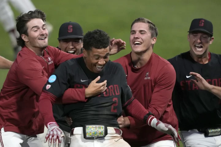 Stanford advances to 3rd straight College World Series