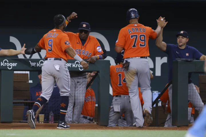 Astros rally for 12-11 win to take series win over AL West-leading Texas after blowing 8-run lead