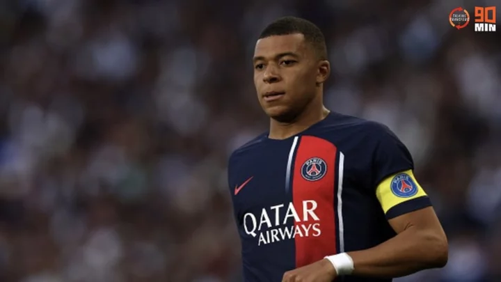 Kylian Mbappe tells PSG he won't sign new contract