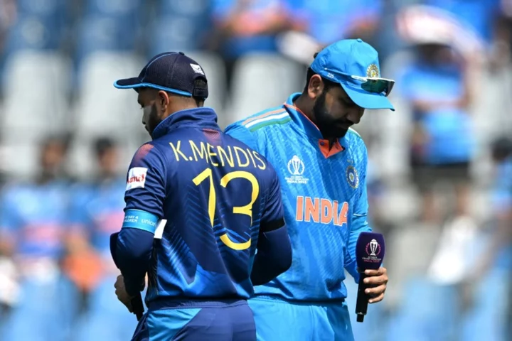 Sri Lanka bowl against India as hosts eye World Cup semi-finals