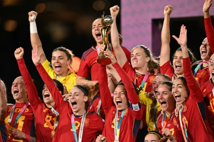 Spain women's league players call off strike after pay deal