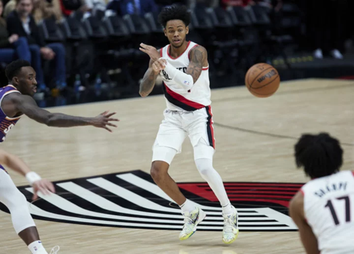 Trail Blazers guard Anfernee Simons to miss 4-to-6 weeks with right thumb injury