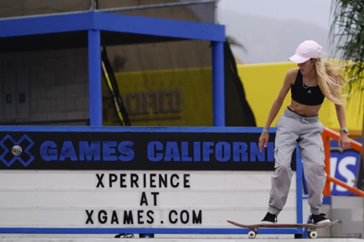 13-year-old Aussie skater Chloe Covell wins the women's street competition at the X Games