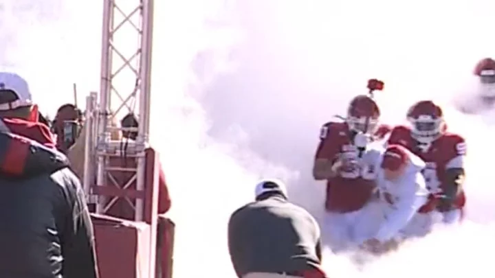 Brent Venables Tripped And Fell Coming Out of the Tunnel