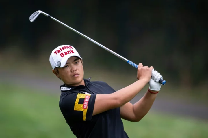 Taiwan's Chien grabs lead at LPGA's Queen City Championship