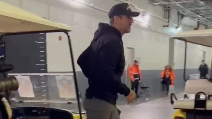 Jets Fans Are About to Get So Hyped Over This Video of Aaron Rodgers Taking Two Steps Without Crutches