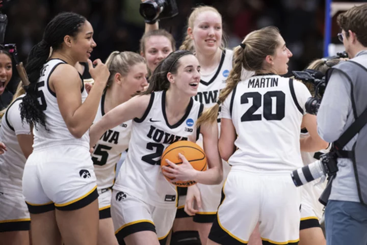 Iowa aims for the women's basketball attendance record at Kinnick in preseason game with DePaul