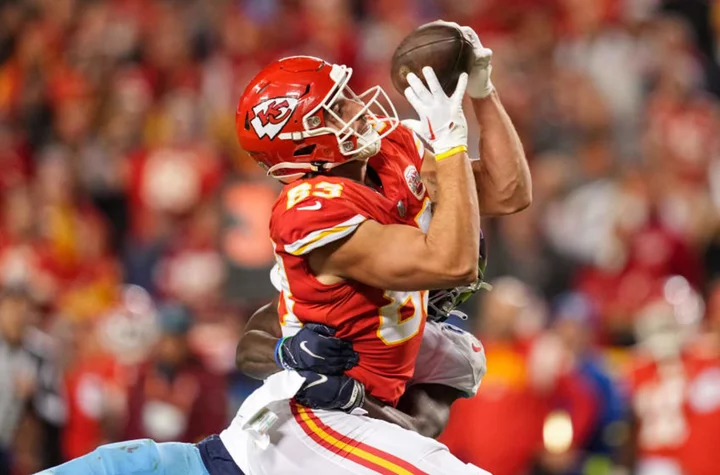 Chiefs tight end depth chart: Who will replace injured Travis Kelce?