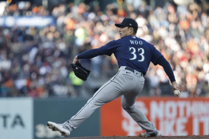 Mariners rookie Bryan Woo's grandparents have plenty to celebrate watching grandson pitch