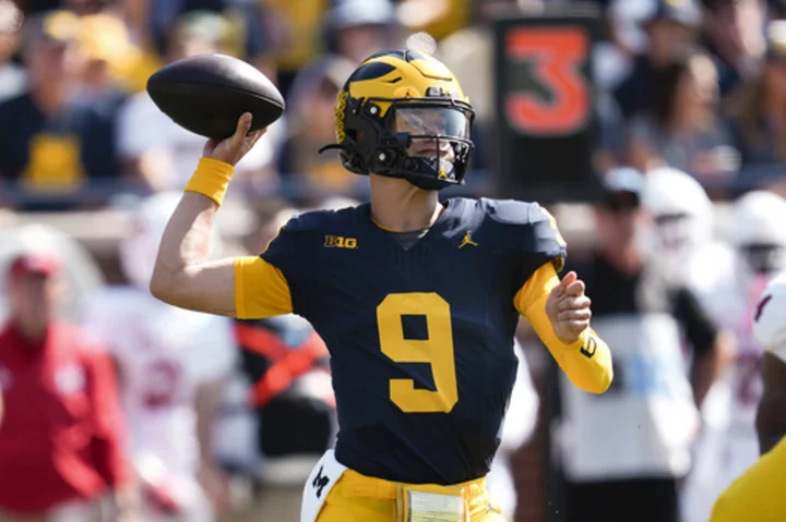 No. 2 Michigan starts slow but finishes strong in a 31-7 win over Rutgers