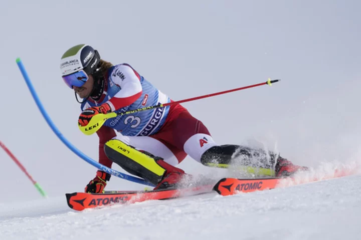 Austrian skier Feller holds big lead after 1st run of season-opening men's World Cup slalom