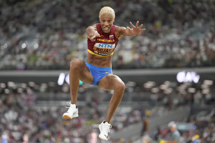 Venezuelan triple jumper Yulimar Rojas earns 4th straight world title on final attempt