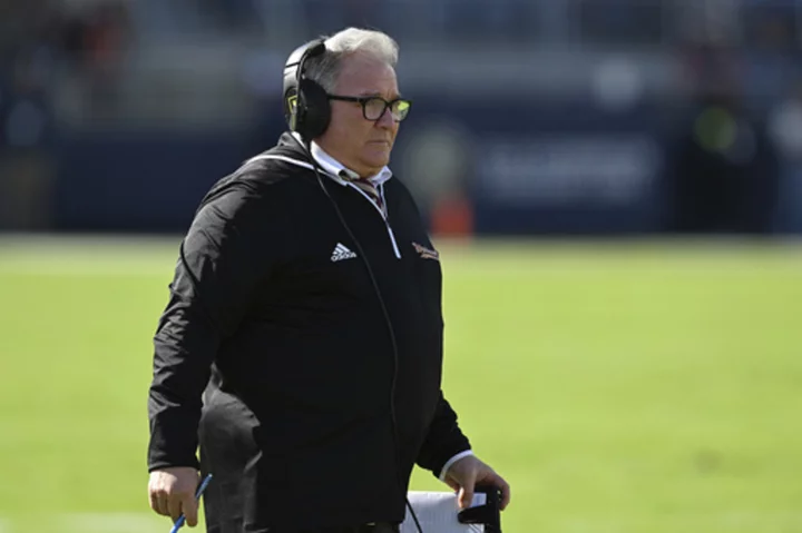 Louisiana-Monroe fires coach Terry Bowden after a 2-10 record and team's 5th straight losing season