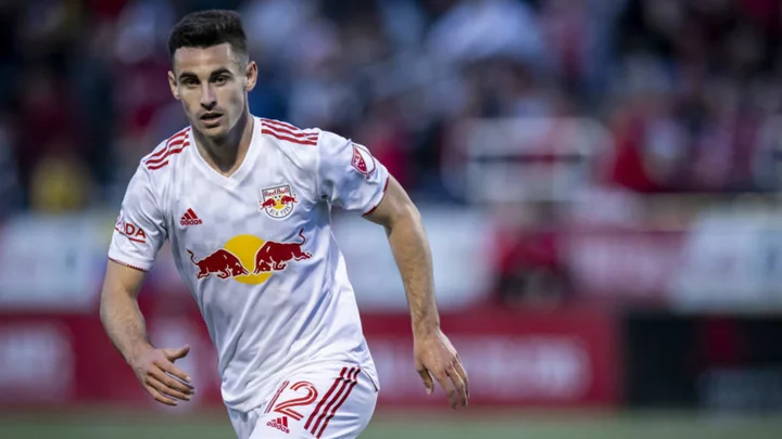 New York Red Bulls re-sign defender Dylan Nealis to one-year contract